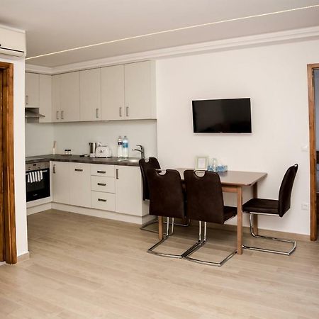 Centrum Apartman Cegléd エクステリア 写真